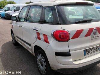 2017-fiat-500-1467645-48141340