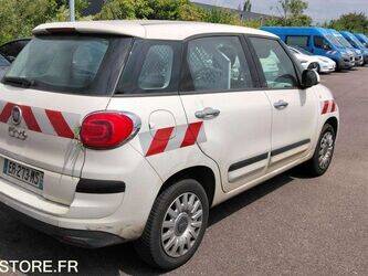 2017-fiat-500-1467645-48141341