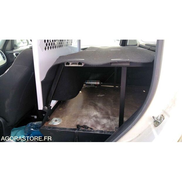 2017 Fiat 500-48141343