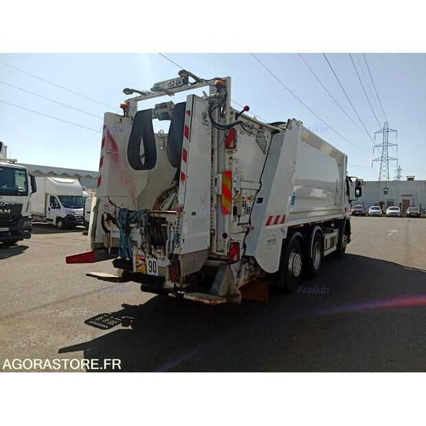 2016 Renault D WIDE-48141506