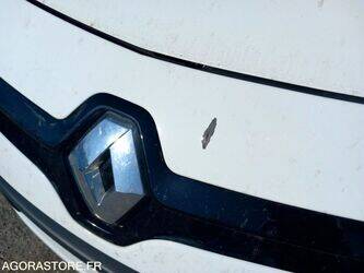 2014-renault-twingo-1467337-48141685