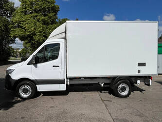 2021-mercedes-benz-sprinter-316-1467654-48144765