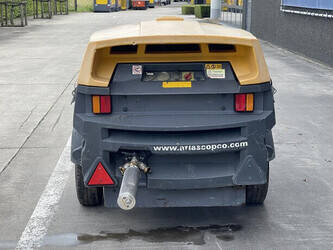 2011-atlas-copco-xas-87-48144795