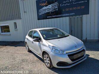 2016-peugeot-208-1467704-48154965