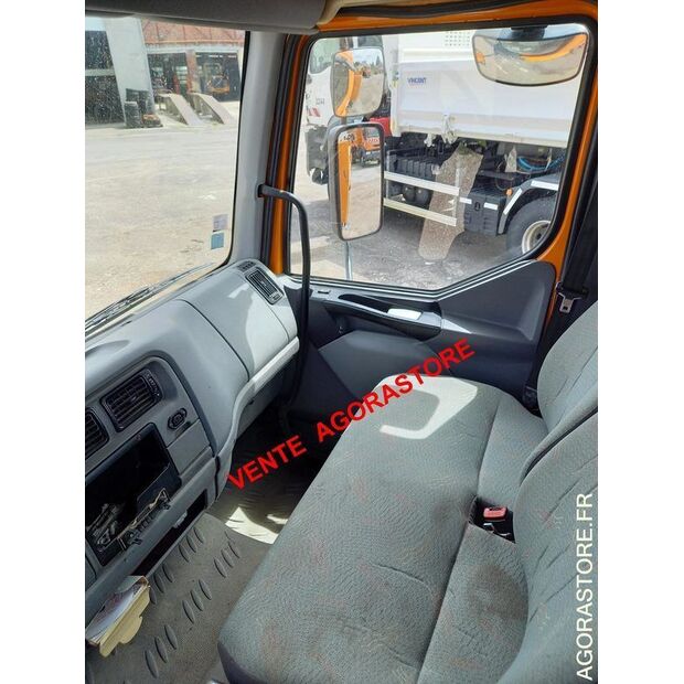 2004 Renault Midlum-48155116