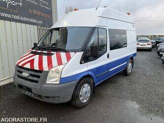 2009-ford-transit-1467711-48155167