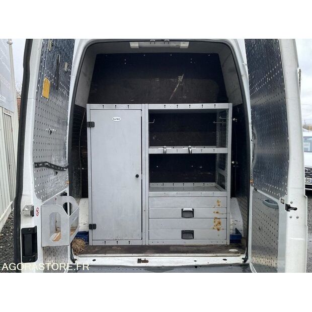 2009 Ford TRANSIT-48155172