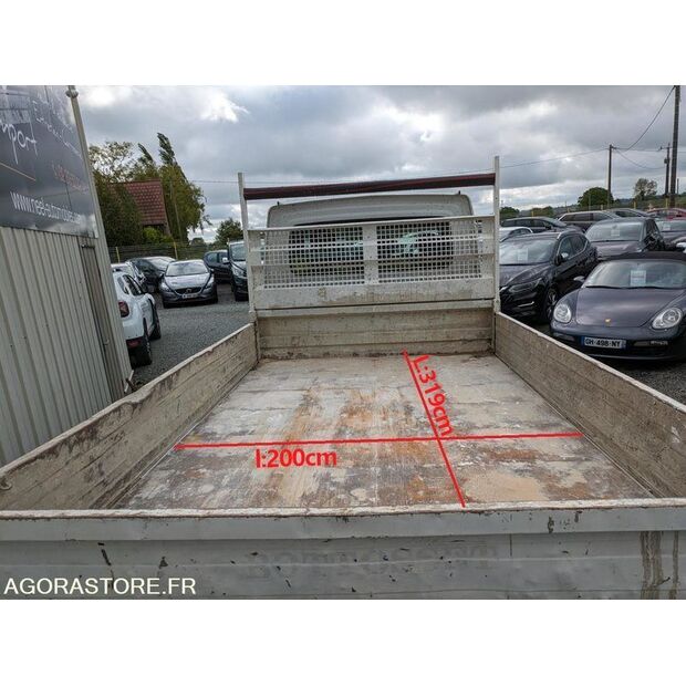 2000 Renault Mascott-48155276