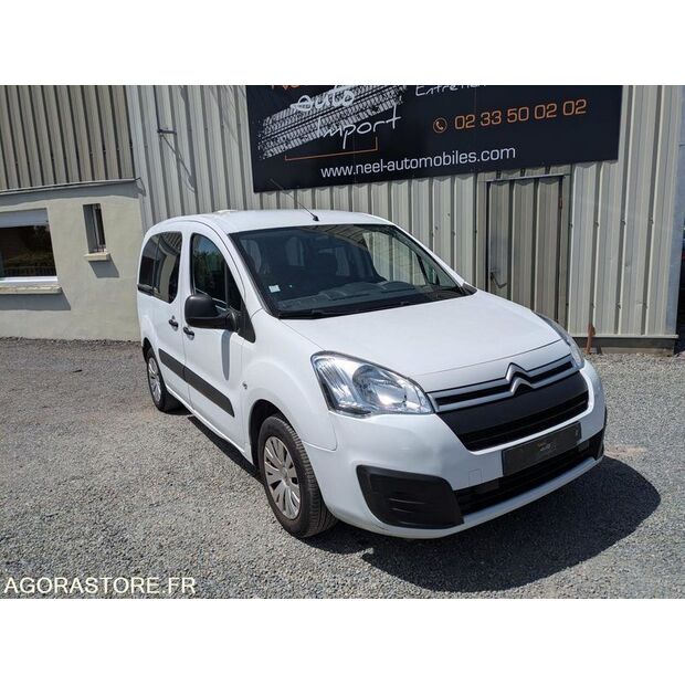2017 Citroen BERLINGO-48155452