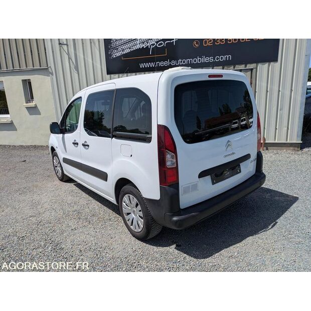 2017 Citroen BERLINGO-48155453