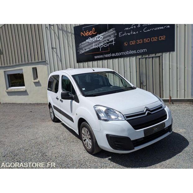 2017 Citroen BERLINGO-48155455
