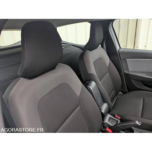 2020 رينو Clio-48155870
