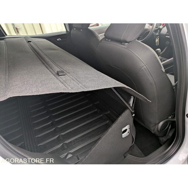 2020 رينو Clio-48155873