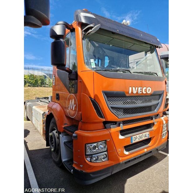 2015 Iveco 190S33-48155912