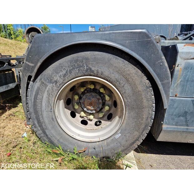 2015 Iveco 190S33-48155939