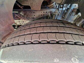 2015-iveco-190s33-48155958