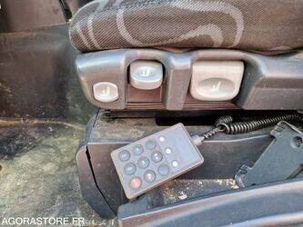 2015-iveco-190s33-48155962