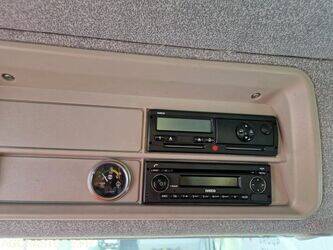 2015-iveco-190s33-48155967