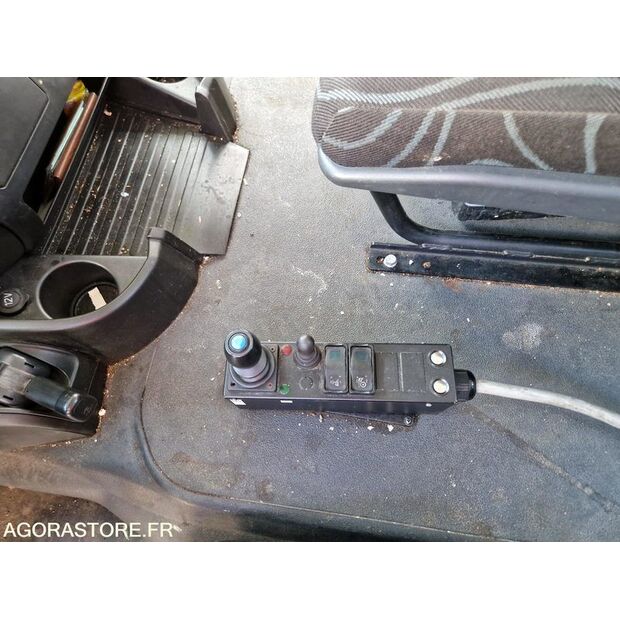 2015 Iveco 190S33-48155969