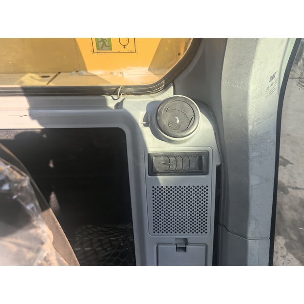 2025 Caterpillar 320GC-48158911