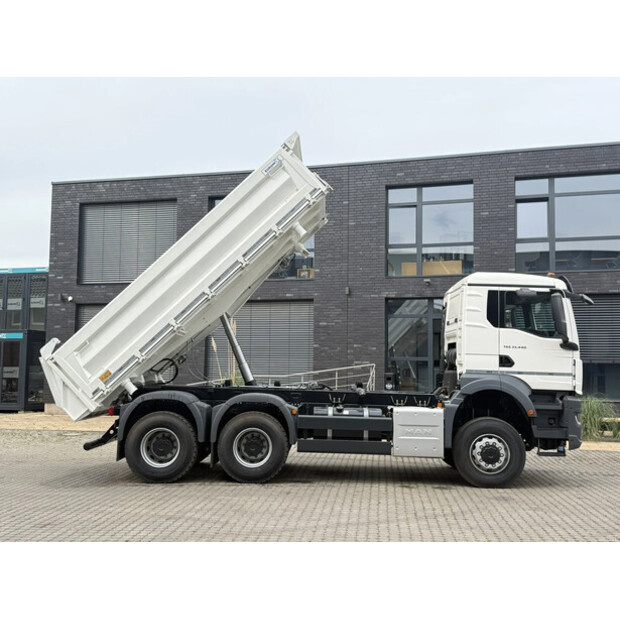 2025 MAN TGS 33.440-48161018