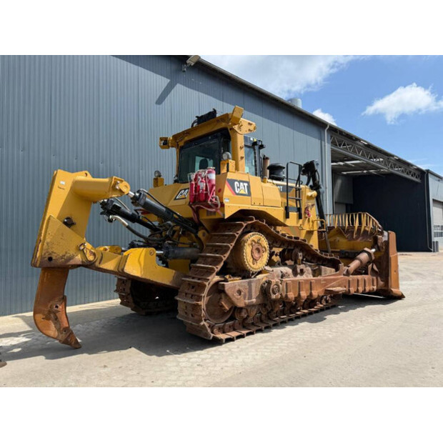 2017 Caterpillar D9T-48161682