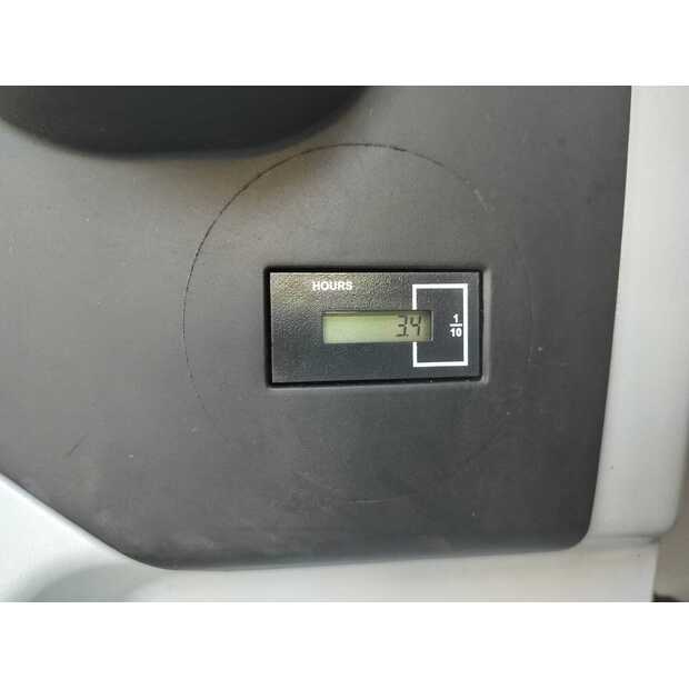 2026 هيونداي HX220HD-48162823