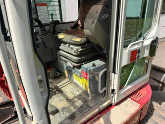 2016-takeuchi-tb135-1467785-48164058