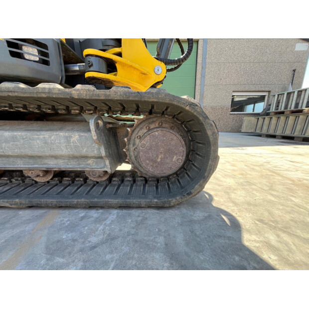2020 واكر نيوسون ET90-48164118