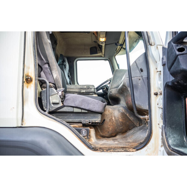 2005 Renault Kerax 370-48164384