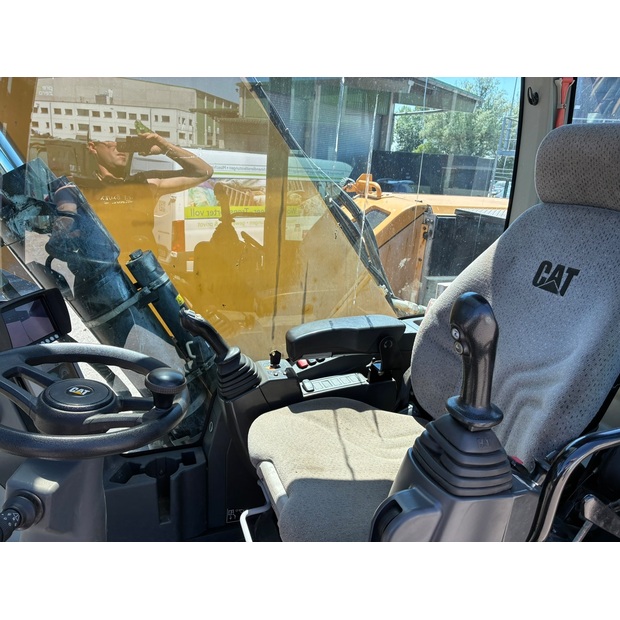 2018 Caterpillar MH3024-48173259