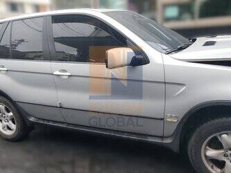 Image for CARS 2002 BMW X5
