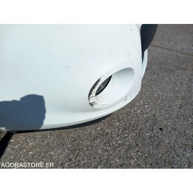 2012 رينو Clio-48177830