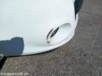 2012-renault-clio-1468040-48177830