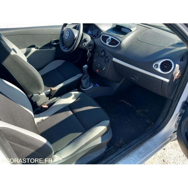 2012 رينو Clio-48177834