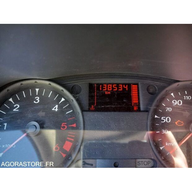 2012 رينو Clio-48177840