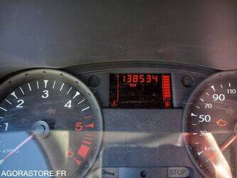 2012-renault-clio-1468040-48177840
