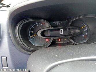 2016-opel-vivaro-1468042-48177892