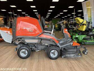 صورة ل تراكتورات زراعية هاسكفارنا RC320Ts