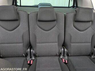 2009-peugeot-308-1468051-48178158