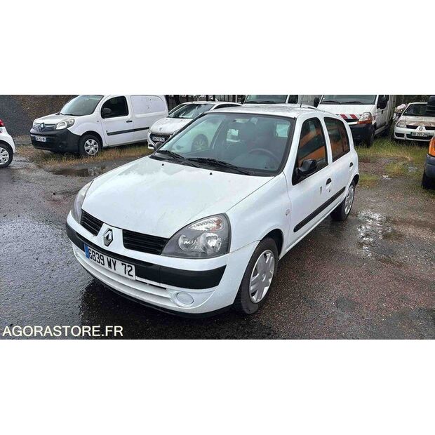 2004 Renault Clio-48178193
