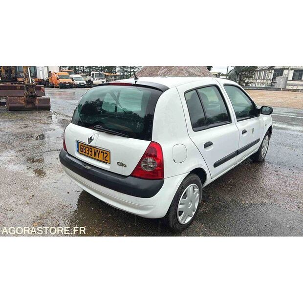 2004 Renault Clio-48178197