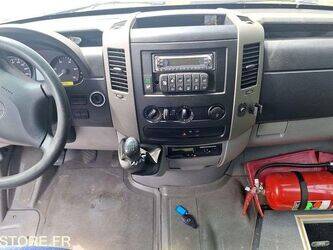 2011-mercedes-benz-sprinter-1468057-48178352