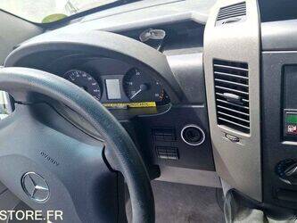 2011-mercedes-benz-sprinter-1468057-48178354