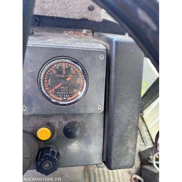1995 Renault R3163-48178424