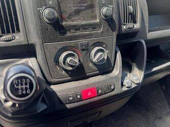 2020-peugeot-boxer-1468062-48178560