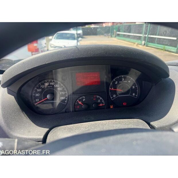 2020 Peugeot BOXER-48178562