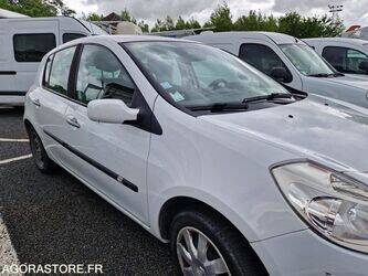 2008-renault-clio-1468063-48178589