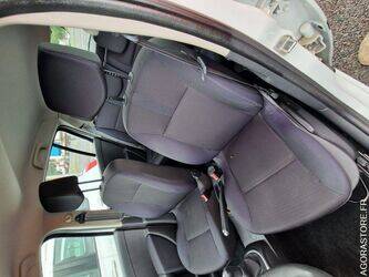 2008-renault-clio-1468063-48178602
