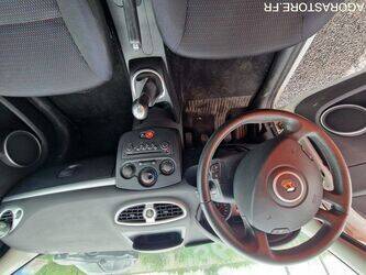 2008-renault-clio-1468063-48178603